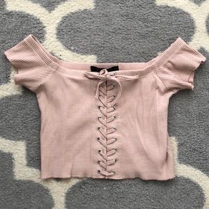 NWOT Mauve Ribbed Off The Shoulder Lace Crop Top
